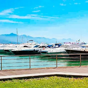 Grand Charme Voor 4 Personen Op River Village - Joycasa Campeggio